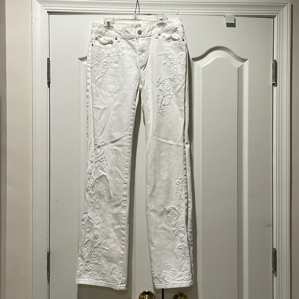 WHBM 6r white on white embroidered denim jeans euc straight leg